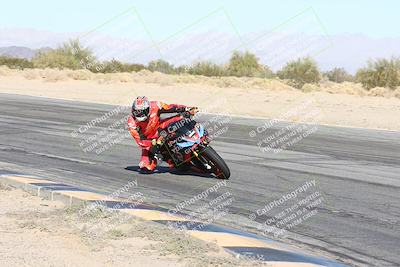 media/Dec-01-2025-Moto Forza (Mon) [[2daa91e15f]]/1-Advanced Group/Session 4 (Turn 10 Inside)/